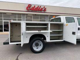 2011 FORD F550 SUPER DUTY CREW CAB 9FT KNAPHEIDE SERVICE BED TRUCK SERVICE/UTILITY TRUCKS V8, TURBO DIESEL, 6.7 LITER 176" W.B. 4D - Eddies Auto Sales