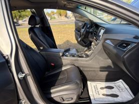 2019 HYUNDAI SONATA SEDAN 4-CYL, SULEV, 2.4 LITER LIMITED SEDAN 4D