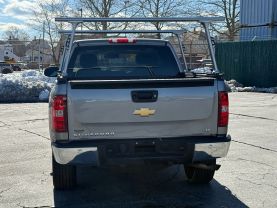 2013 CHEVROLET SILVERADO 1500 CREW CAB PICKUP V8, FLEX FUEL, 5.3 LITER LT PICKUP 4D 5 3/4 FT