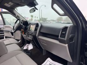 2019 FORD F150 SUPERCREW CAB PICKUP - AUTOMATIC -  V & B Auto Sales