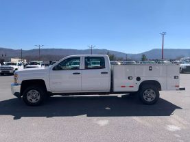 2018 CHEVROLET SILVERADO 2500 HD CREW CAB 8FT KNAPHEIDE SERVICE BED TRUCK SERVICE/UTILITY TRUCKS V8, FLEX FUEL, 6.0 LITER WORK TRUCK PICKUP 4D 8 FT - Eddies Auto Sales