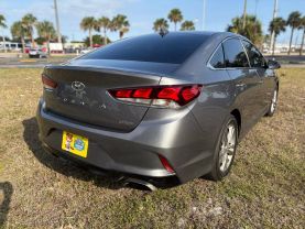 2019 HYUNDAI SONATA SEDAN 4-CYL, SULEV, 2.4 LITER LIMITED SEDAN 4D
