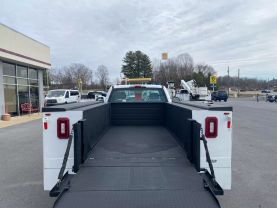 2019 FORD F350 SUPER DUTY REGULAR CAB 9FT KNAPHEIDE SERVICE BED TRUCK W/1600LB LIFTGATE SERVICE/UTILITY TRUCKS V8, 6.2 LITER XL 2D - Eddies Auto Sales