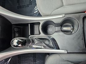 2012 HYUNDAI SONATA SEDAN 4-CYL, HYBRID, 2.4 LITER HYBRID SEDAN 4D