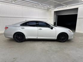 2010 LEXUS ES