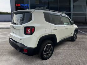 2018 Jeep Renegade Sport Suv 4d - Image 4