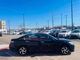 2017 HONDA ACCORD SEDAN 4-CYL, I-VTEC, 2.4 LITER LX SEDAN 4D