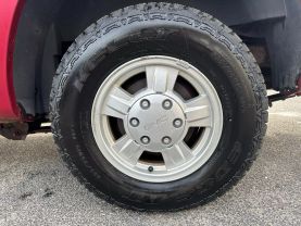 Used 2006 GMC CANYON CREW CAB PICKUP 5-CYL, 3.5 LITER SLE PICKUP 4D 5 FT - LA Auto Star located in Virginia Beach, VA
