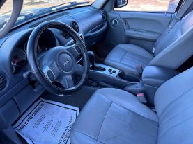 2005 JEEP LIBERTY