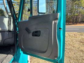 2013 INTERNATIONAL 4300