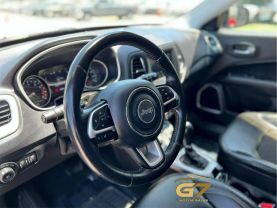 2020 Jeep Compass - Image 12
