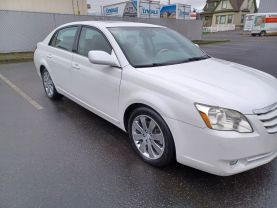 2005 TOYOTA AVALON SEDAN V6, 3.5 LITER XL SEDAN 4D