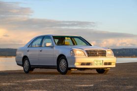 1999 TOYOTA CROWN SEDAN 2JZ-FSE ROYAL SALOON G