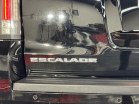 2015 CADILLAC ESCALADE ESV SUV V8, FLEX FUEL, 6.2 LITER PREMIUM SPORT UTILITY 4D