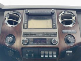 2012 FORD F350 SUPER DUTY CREW CAB PICKUP V8, TURBO DSL, 6.7L LARIAT PICKUP 4D 6 3/4 FT - The Auto Lot