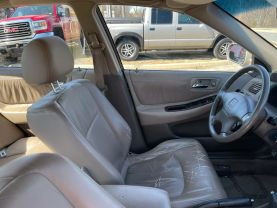 2000 Honda Accord - Image 29