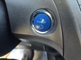 2015 TOYOTA PRIUS HATCHBACK 4-CYL, HYBRID, 1.8 LITER FOUR HATCHBACK 4D
