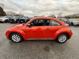 2017 VOLKSWAGEN BEETLE HATCHBACK 4-CYL, TURBO, 1.8 LITER 1.8T S HATCHBACK 2D