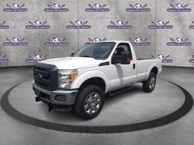 2015 FORD F250 SUPER DUTY REGULAR CAB PICKUP V8, FLEX FUEL, 6.2 LITER XL PICKUP 2D 8 FT