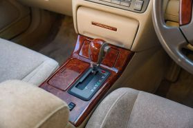 1999 TOYOTA CROWN SEDAN 2JZ-FSE ROYAL SALOON G