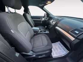 2017 Ford Explorer Xlt Sport Utility 4d - Image 14