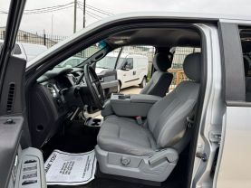 2013 FORD F150 SUPERCREW CAB PICKUP V6, FLEX FUEL, 3.7 LITER XL PICKUP 4D 5 1/2 FT at Motors On Wheels - used car dealership in Houston, Texas.