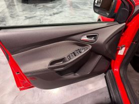 2013 FORD FOCUS HATCHBACK 4-CYL, PZEV, 2.0 LITER SE HATCHBACK 4D