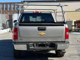 2013 CHEVROLET SILVERADO 1500 CREW CAB PICKUP V8, FLEX FUEL, 5.3 LITER LT PICKUP 4D 5 3/4 FT