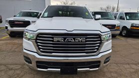 2025 Ram 1500 Crew Cab - Image 2