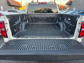 2015 CHEVROLET SILVERADO 1500 CREW CAB PICKUP V8, ECOTEC3, 5.3 LITER LT PICKUP 4D 5 3/4 FT