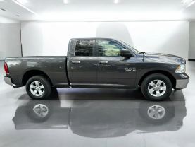 2016 RAM 1500 QUAD CAB PICKUP V8, HEMI, 5.7 LITER SLT PICKUP 4D 6 1/3 FT