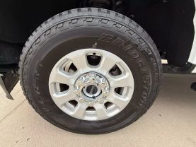 2024 FORD F250 SUPER DUTY CREW CAB PICKUP V8, TURBO DIESEL, 6.7 LITER XLT PICKUP 4D 8 FT