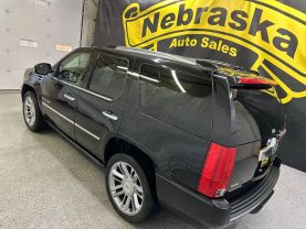2009 CADILLAC ESCALADE SUV V8, VORTEC, 6.2 LITER SPORT UTILITY 4D