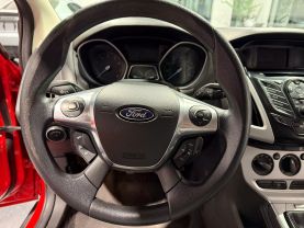 2013 FORD FOCUS HATCHBACK 4-CYL, PZEV, 2.0 LITER SE HATCHBACK 4D