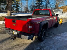 2010 CHEVROLET SILVERADO 2500 HD REGULAR CAB PICKUP V8, 6.0 LITER WORK TRUCK PICKUP 2D 8 FT