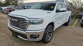 2025 Ram 1500 Crew Cab - Image 3