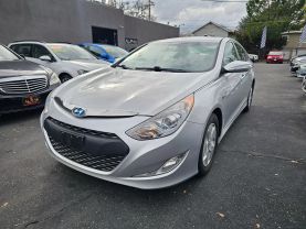 2012 HYUNDAI SONATA SEDAN 4-CYL, HYBRID, 2.4 LITER HYBRID SEDAN 4D