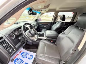 2017 RAM 1500 CREW CAB PICKUP V8, HEMI, 5.7 LITER LARAMIE PICKUP 4D 5 1/2 FT