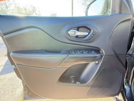 2014 Jeep Cherokee Limited Sport Utility 4d - Image 19