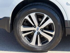 2019 SUBARU OUTBACK WAGON 6-CYL, 3.6 LITER 3.6R LIMITED WAGON 4D - Gesner Auto Inc in Taunton, MA, 41.88613, -71.14527