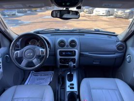 2005 JEEP LIBERTY