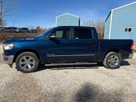 2021 RAM 1500 CREW CAB PICKUP V8, HEMI, 5.7 LITER LONE STAR PICKUP 4D 5 1/2 FT at T&T Repairables - used car dealership in Spencer, Indiana.