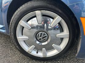 Used 2016 VOLKSWAGEN BEETLE HATCHBACK 4-CYL, TURBO, 1.8 LITER 1.8T SEL HATCHBACK 2D - LA Auto Star located in Virginia Beach, VA