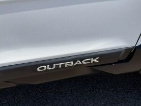 2019 SUBARU OUTBACK WAGON 6-CYL, 3.6 LITER 3.6R LIMITED WAGON 4D - Gesner Auto Inc in Taunton, MA, 41.88613, -71.14527