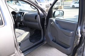 2016 NISSAN FRONTIER CREW CAB PICKUP V6, 4.0 LITER SV PICKUP 4D 5 FT