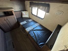 Used 2018 HEARTLAND PROWLER LYNX TRAVEL TRAILER - 30LX - LA Auto Star located in Virginia Beach, VA