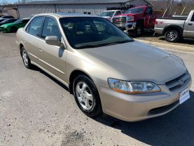 2000 Honda Accord - Image 11