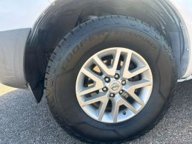 2015 NISSAN FRONTIER KING CAB PICKUP V6, 4.0 LITER SV PICKUP 2D 6 FT at The One Autosales Inc in Phoenix , AZ 85022  33.60461470880989, -112.03641575767358