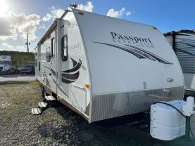 2014 KEYSTONE RV PASSPORT - - 2920BH