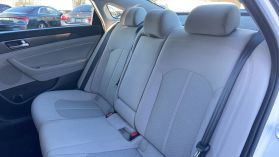 2016 Hyundai Sonata - Image 19